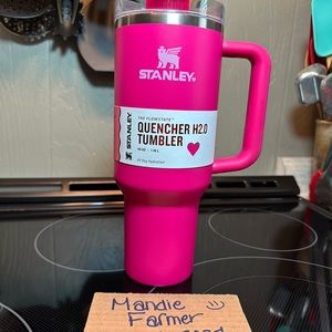 40oz Stanley Quencher Tumbler - Cosmo Pink